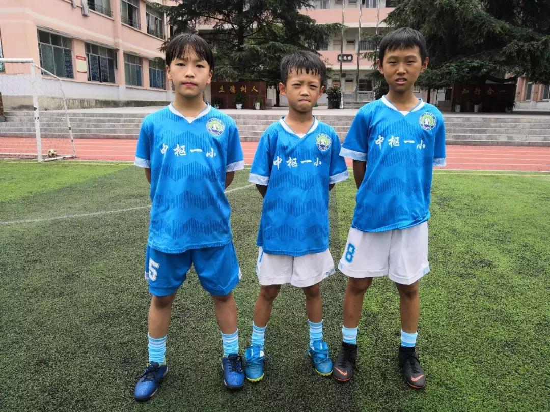 足球小子点赞,仁怀足球队