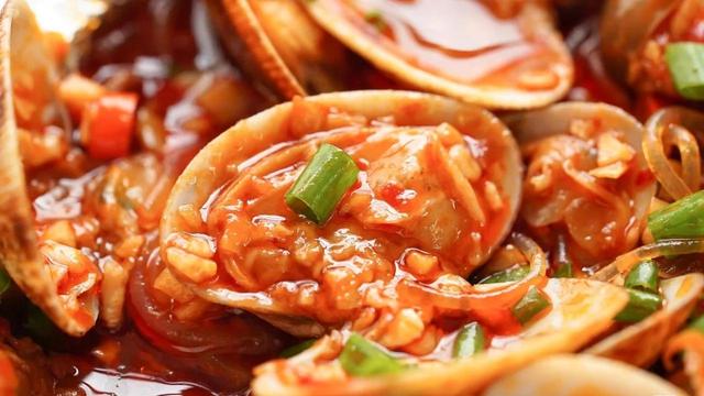 锡纸花甲粉怎么做才好吃,锡纸花甲粉和煲仔花甲粉一样吗