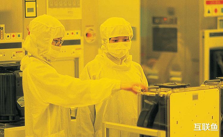 asml为什么只买给台积电,asml官宣台积电