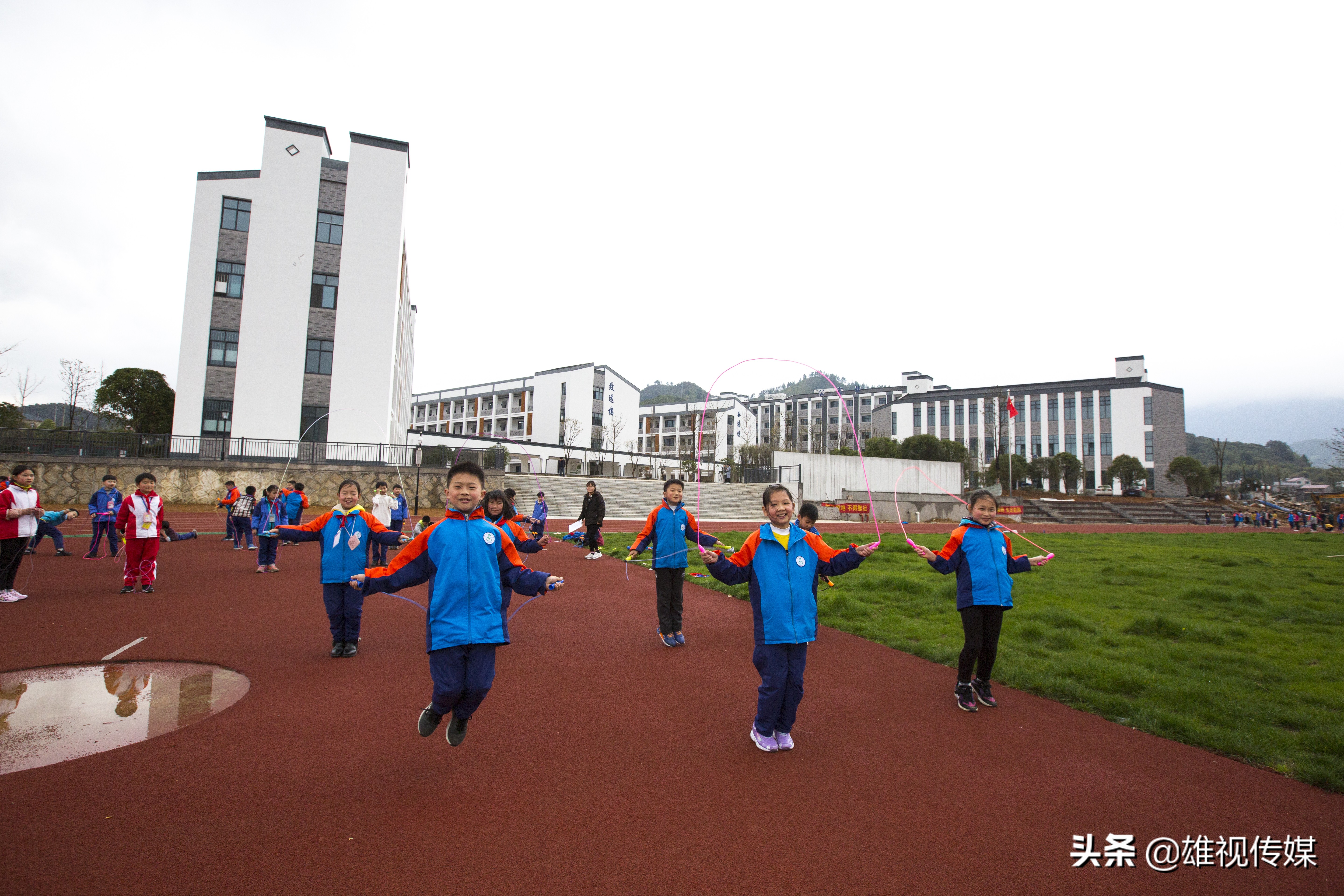 常山县芳村镇中心小学校服,常山县芳村镇中心小学