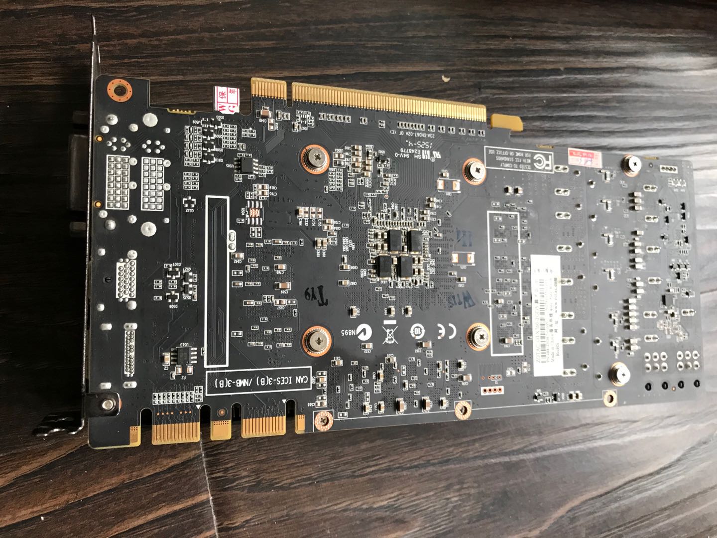 显卡用多大的显存合适,显卡显存频率超多少合适啊