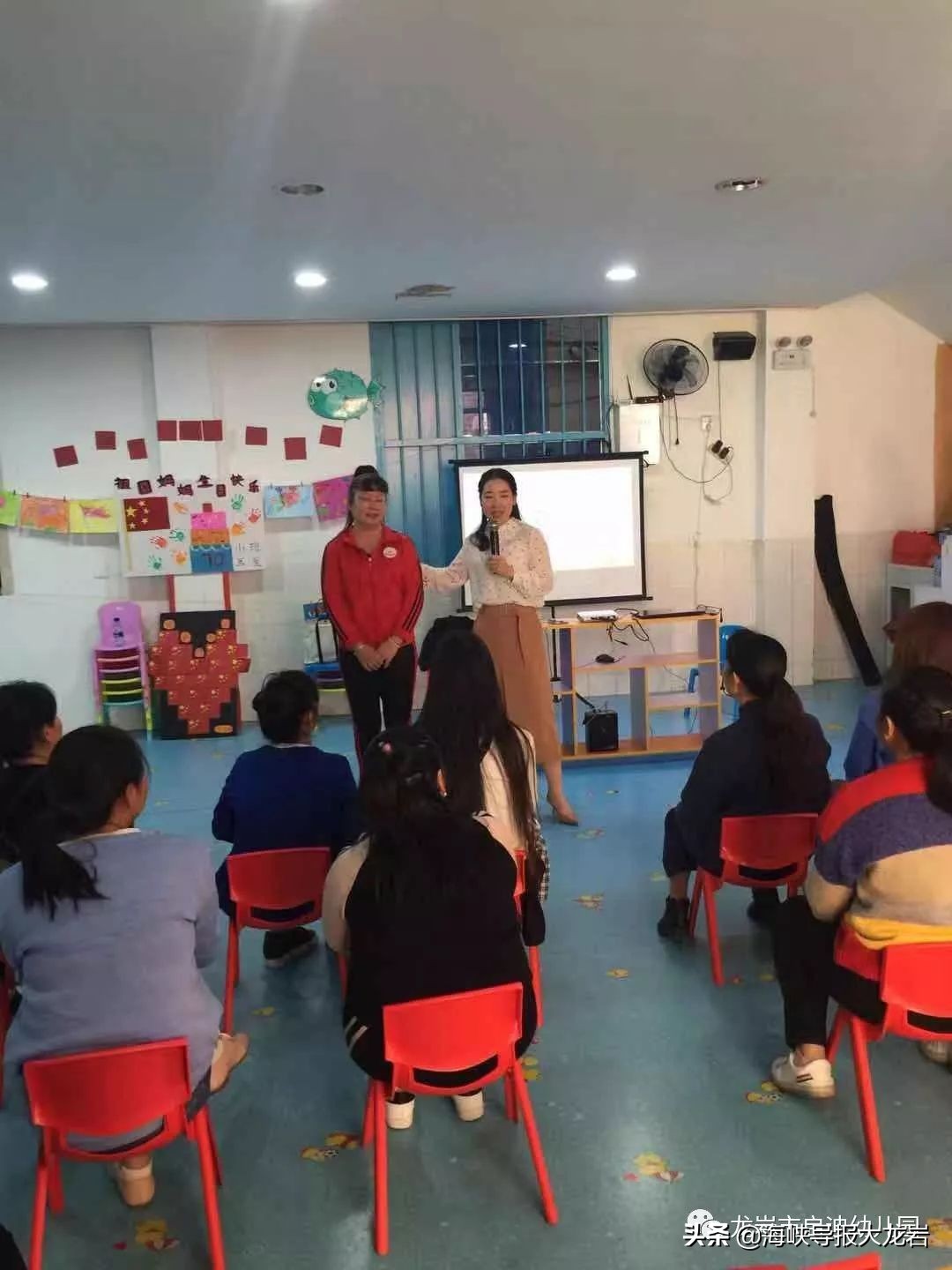 幼儿园家庭教育讲座,中小学幼儿园家庭教育专题讲座