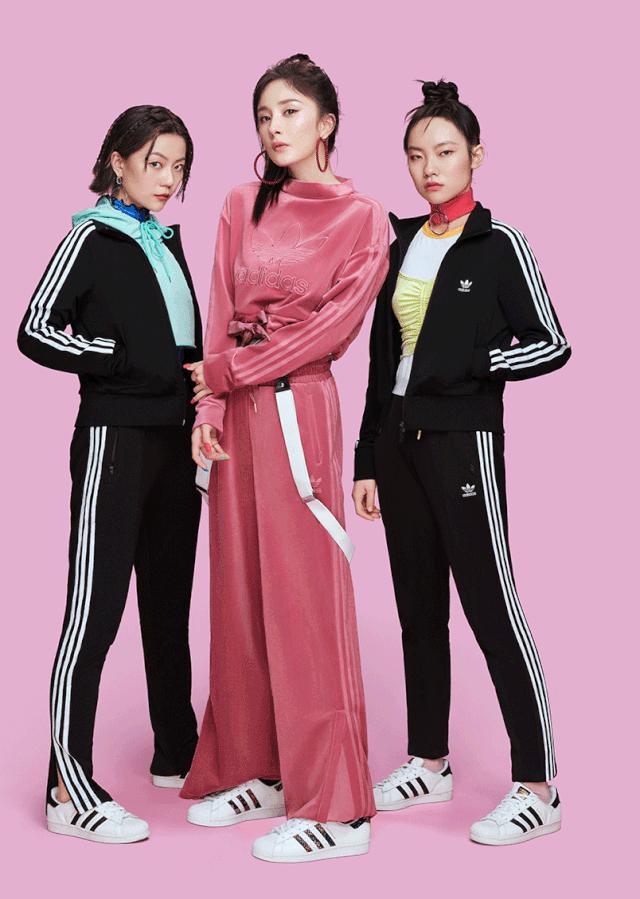 adidas三叶草新款forumexhibit,adidas三叶草经典宽松版大logo