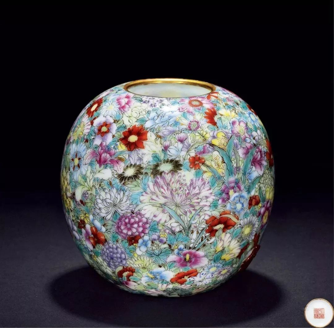 民国粉彩瓷器百花不落地瓶,乾隆粉彩百花不落地瓷器