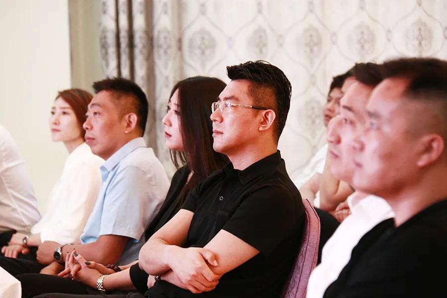 燃情六月,燃情六一节目