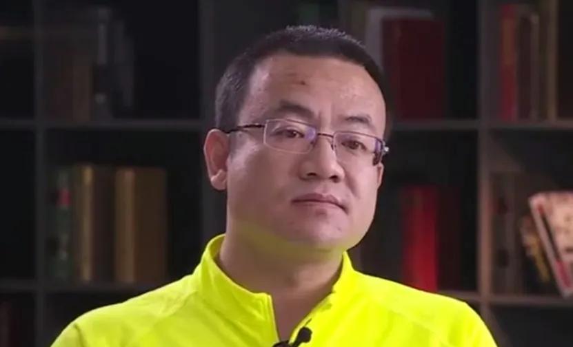 李国庆能否夺回当当管理权新闻,李国庆回应再次硬闯当当拿资料