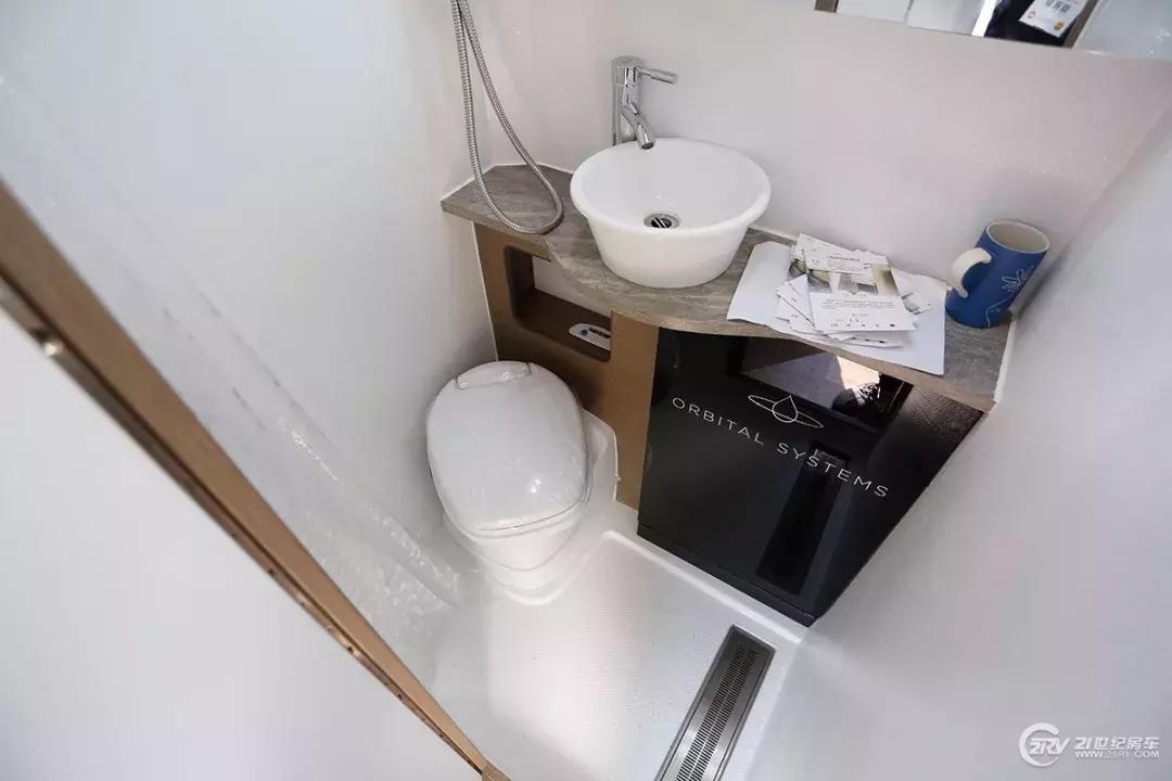 自动挡四驱越野房车40万以下,自动挡皮卡房车10万左右