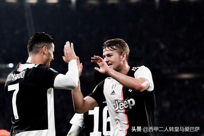 上赛季红透欧洲两位新星如今不同命：一人获热赞，一人屡屡挨批