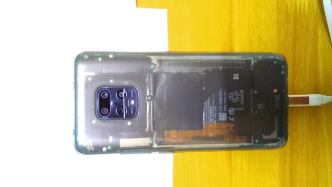 红米10xpro5G8G+256G摔弯曲修复