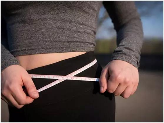 人到中年大肚子是缺什么营养,40岁大肚子怎么瘦最有效方法