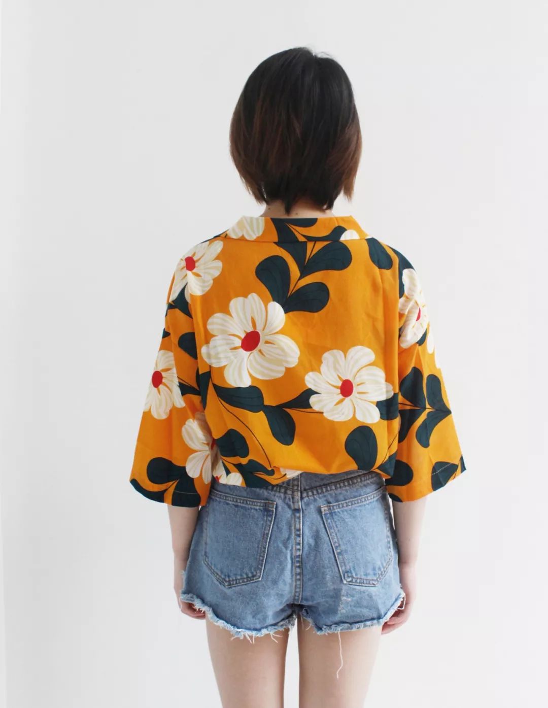 某宝20块钱的衣服真的能穿吗,某宝很多价格不一样的同款衣服