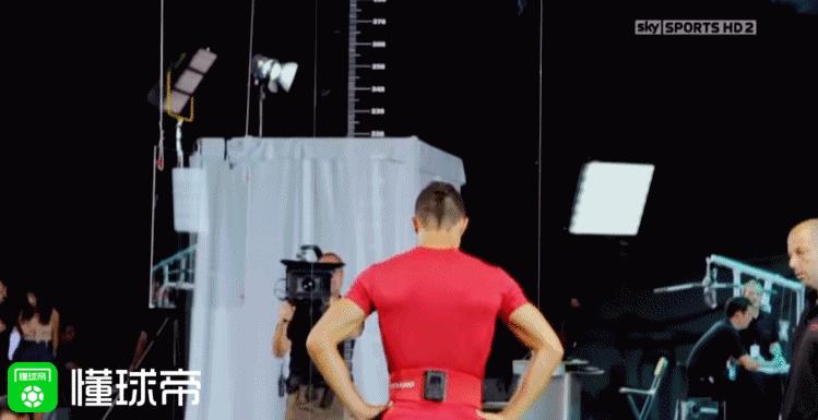 足球史上最强吊射,最远射门进球