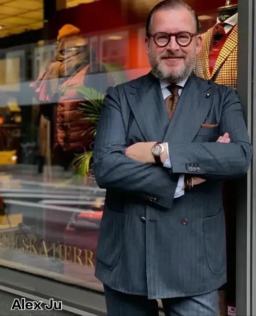 胖子怎么穿西装,胖子大肚子穿西装