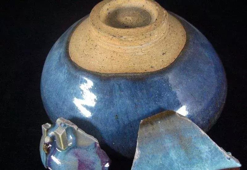 纵有家财万贯不如钧瓷一片,钧瓷价值连城真品图片