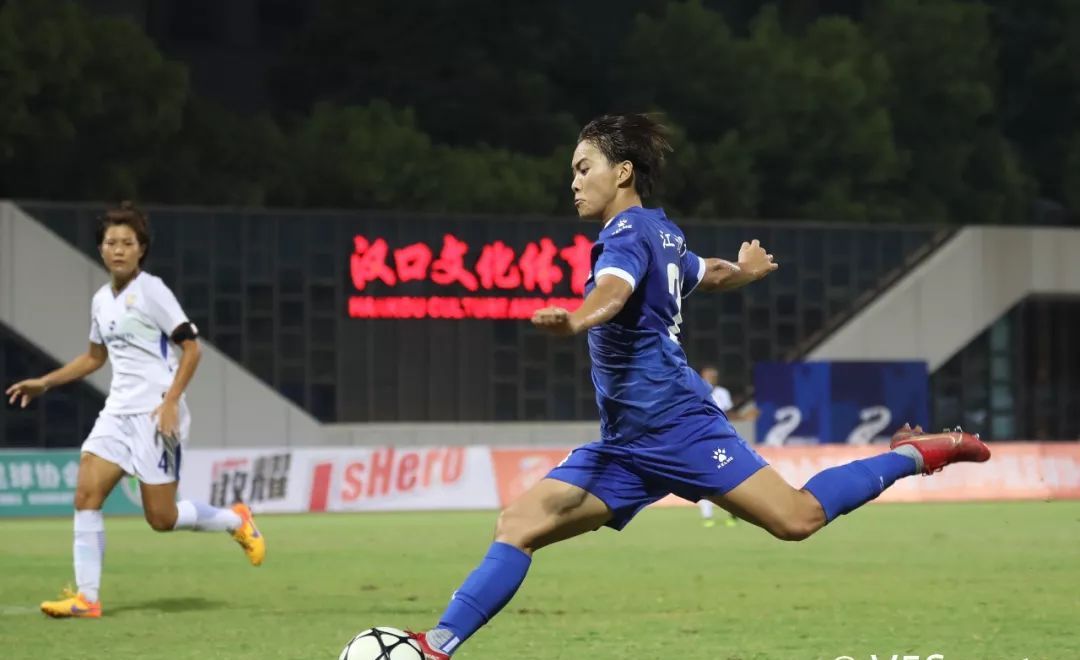 中国女足6比5日本队王霜,王霜中国女足最新消息