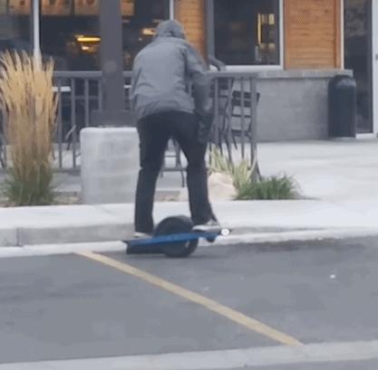 把车标全部抠掉违法吗,把车标抠下来清灰