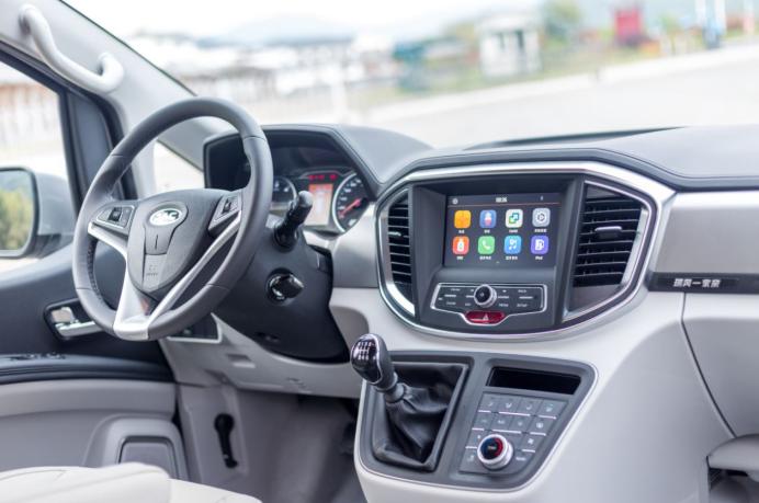 最新款江淮瑞风m4柴油版顶配,瑞风m4柴油版双燃料七座