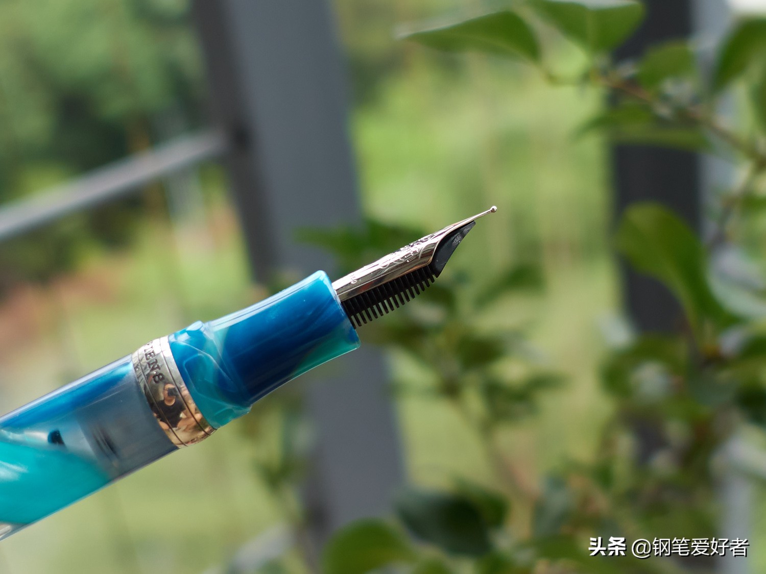 维斯康蒂智人钢笔上墨,维斯康蒂智人钢笔测评