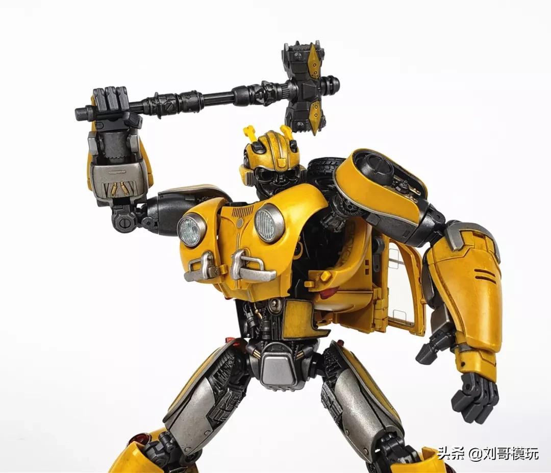 变形金刚大黄蜂国产版玩具,国产版大黄蜂变形玩具