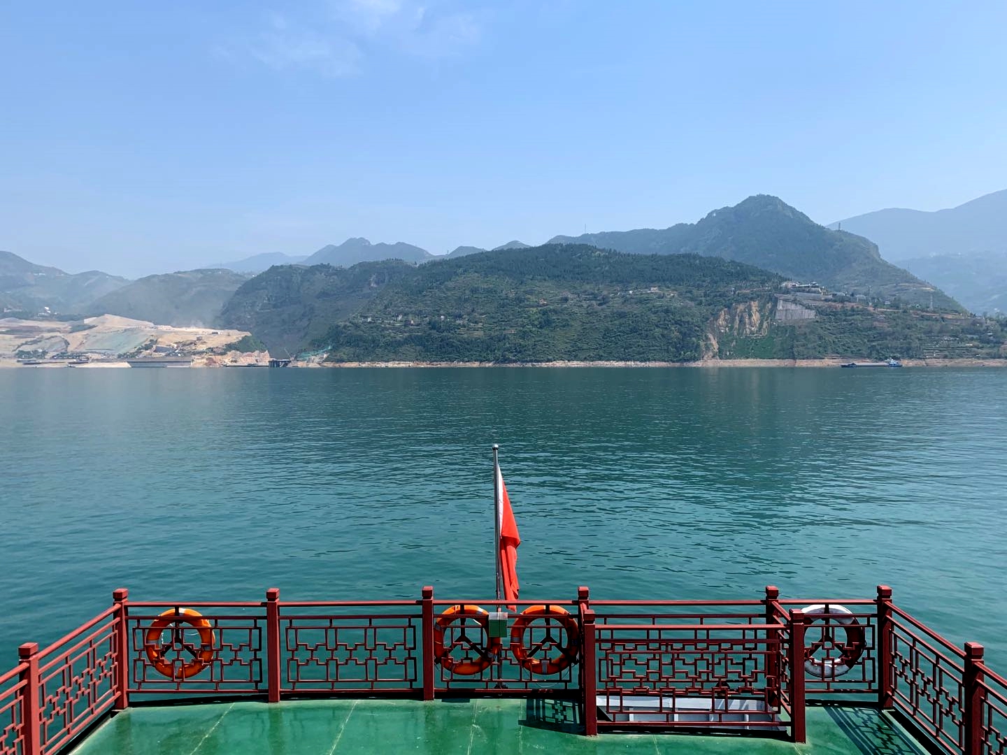 海外试驾2021款铃木雨燕运动版,铃木雨燕动力足颜值高代步首选车