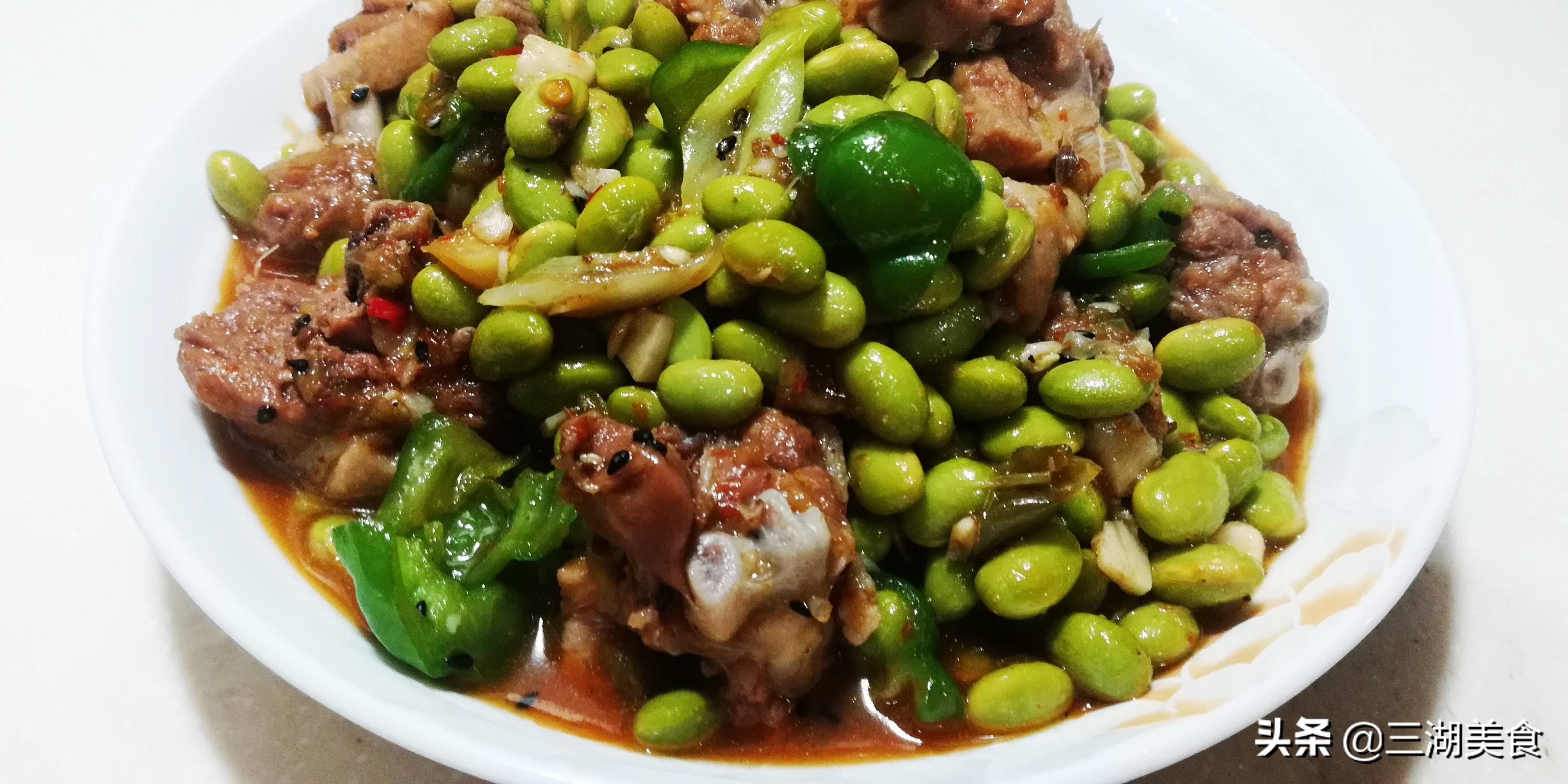 鸭肉炒青豆正宗做法,青豆炒鸭肉做法