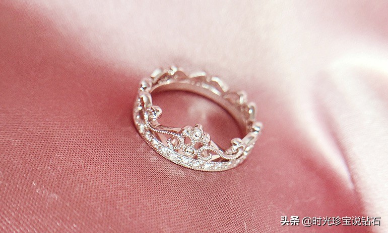 买钻戒一定要买3ex的吗,买钻戒还要买三金吗