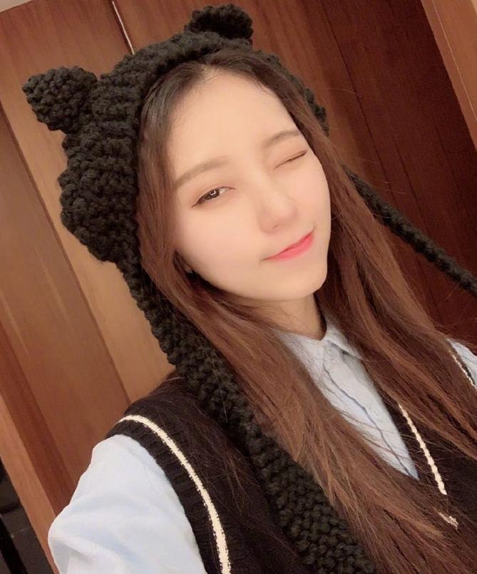 中国cba男篮第一人易建联,cba最美拉拉队员