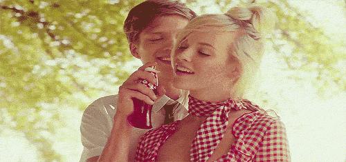 公认法国香水排名前十位,十大公认最好闻的香水暗黑