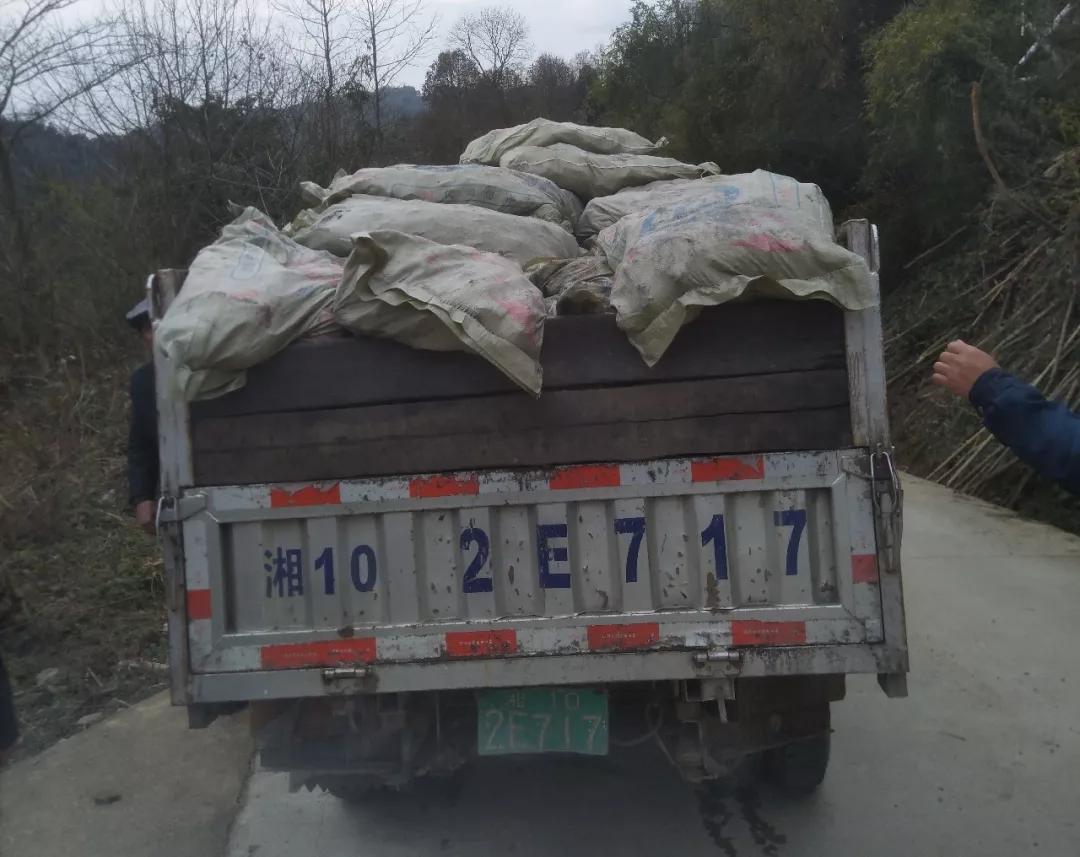 工作在第一线的防疫工作人员,疫情防控第一线工作人员