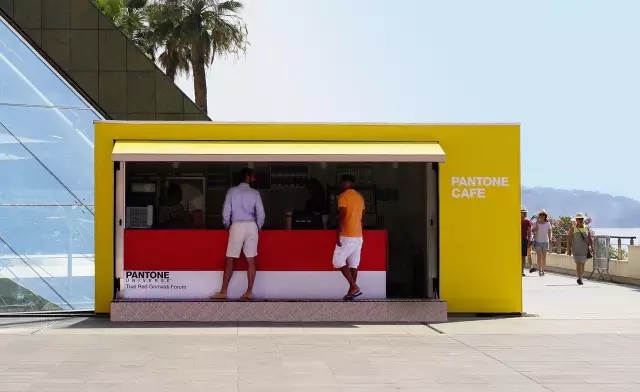 流行色的解释,潘通流行色是怎么确定的