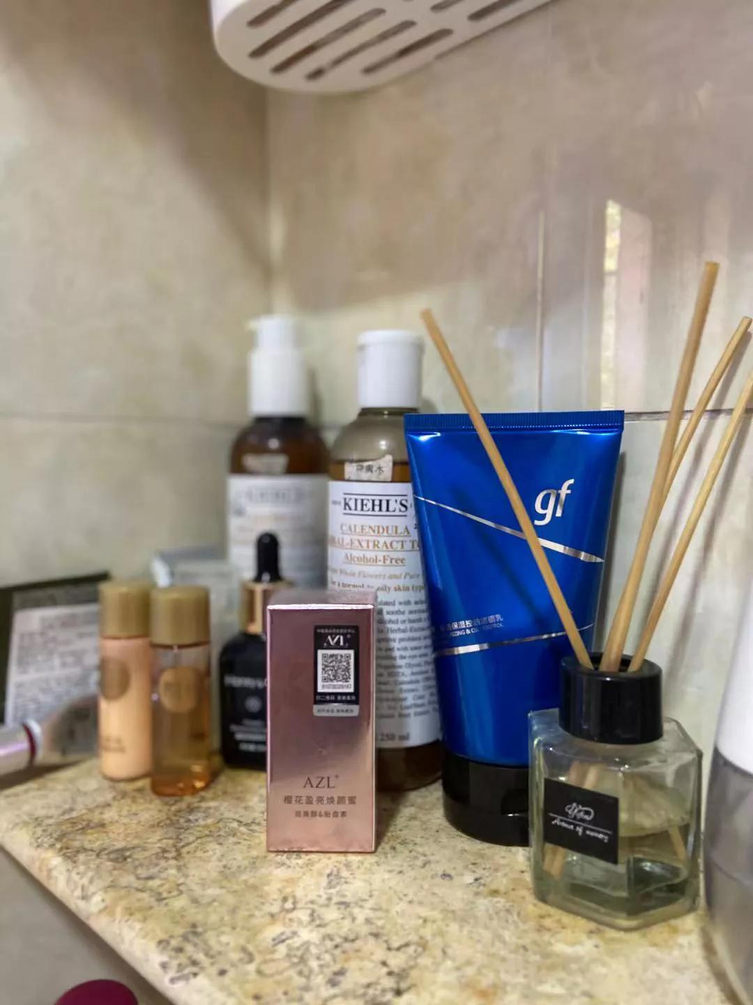 资生堂樱花瓶精华,溪木源樱花精华好用