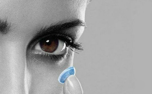 月抛隐形眼镜和日抛隐形眼镜,隐形眼镜日抛与月抛哪种更便宜