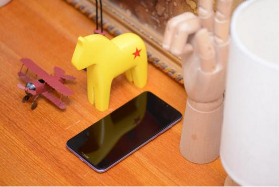 荣耀畅玩8c对比oppoa79,荣耀8x和红米note5比谁好