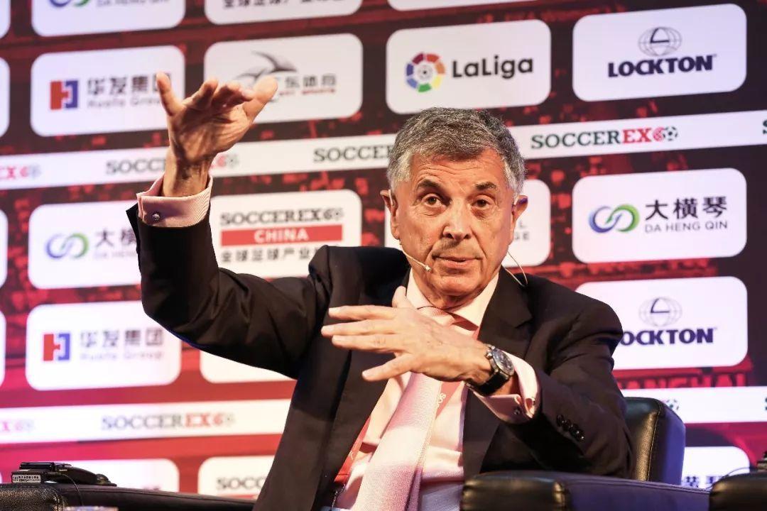 为什么阿森纳总是遇到巴萨和拜仁,为什么阿森纳老是掉链子