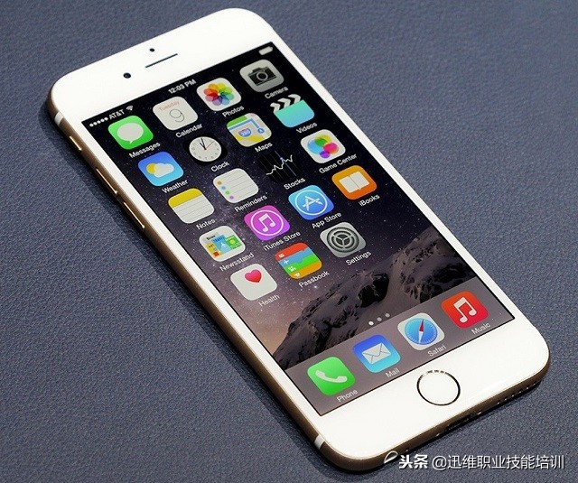 苹果6手机进水屏幕失灵,苹果6进水不开机维修思路