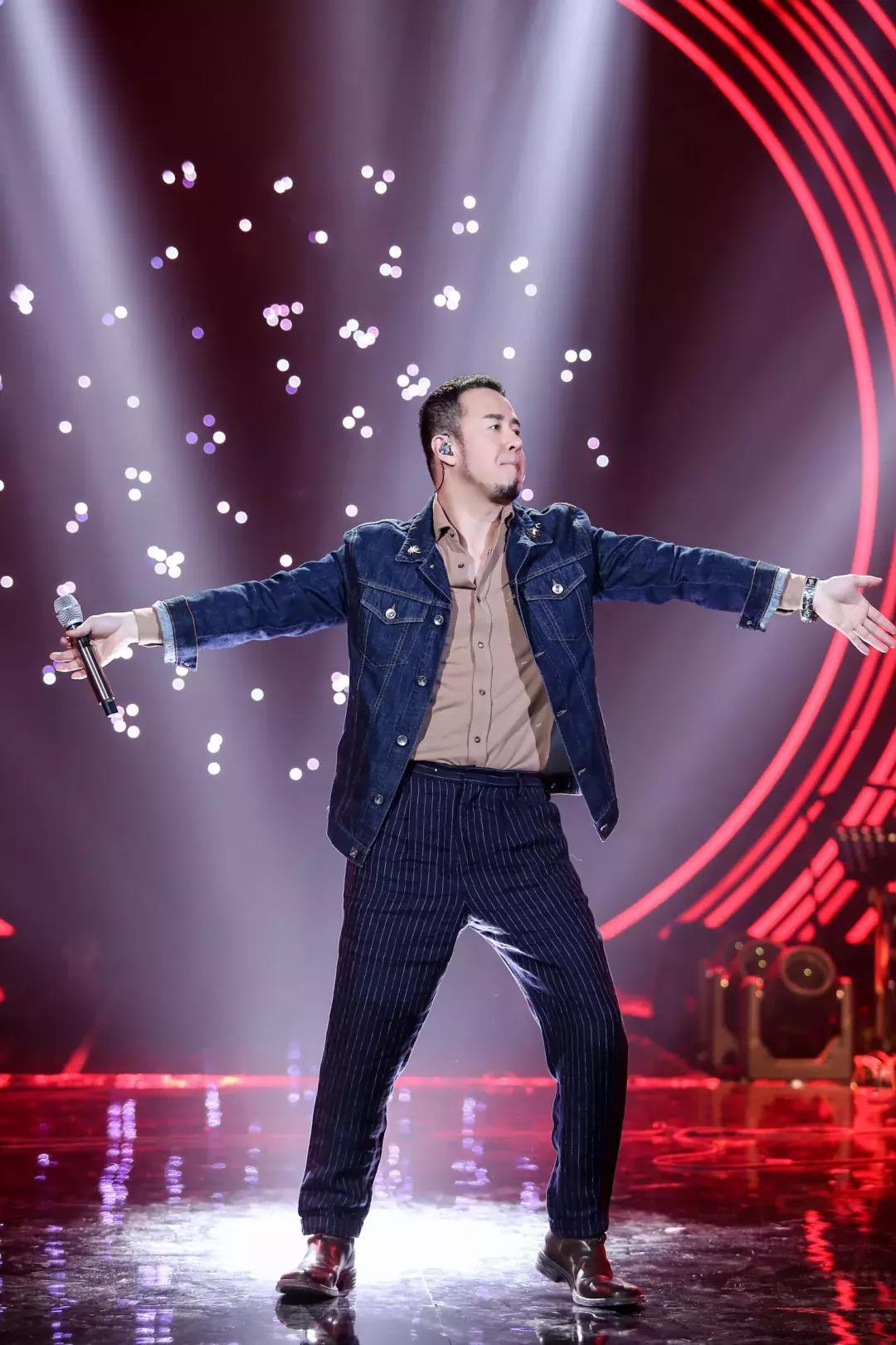 吴青峰踢馆完整版,吴青峰破音现场