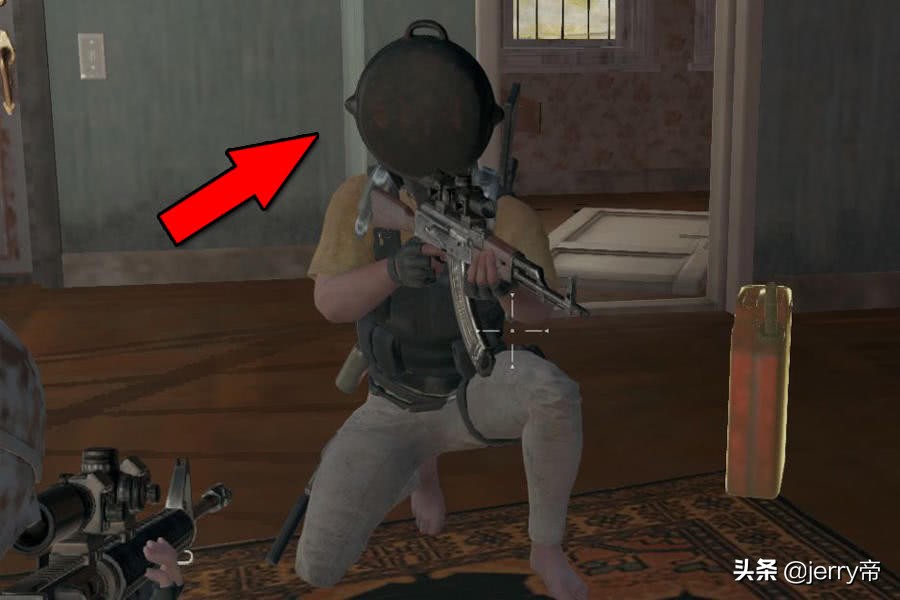 小孩儿拿玩具枪吃鸡,小朋友拿玩具玩吃鸡