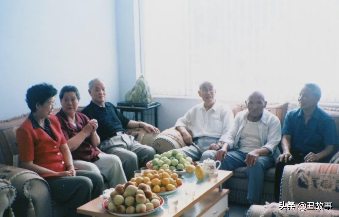 在浙大30年，同事知道我的家世后，说我隐藏得太深了