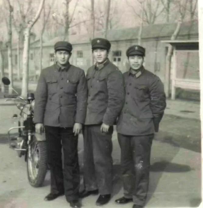 我的老班长唱谱,我的老班长原唱完整版