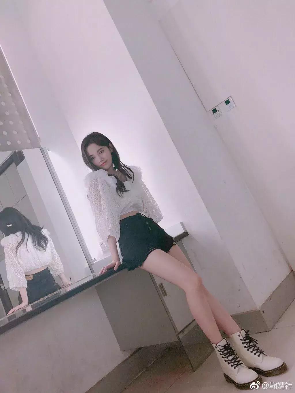 特别显高显腿长的拍照技巧,显腿长的拍照方法背影