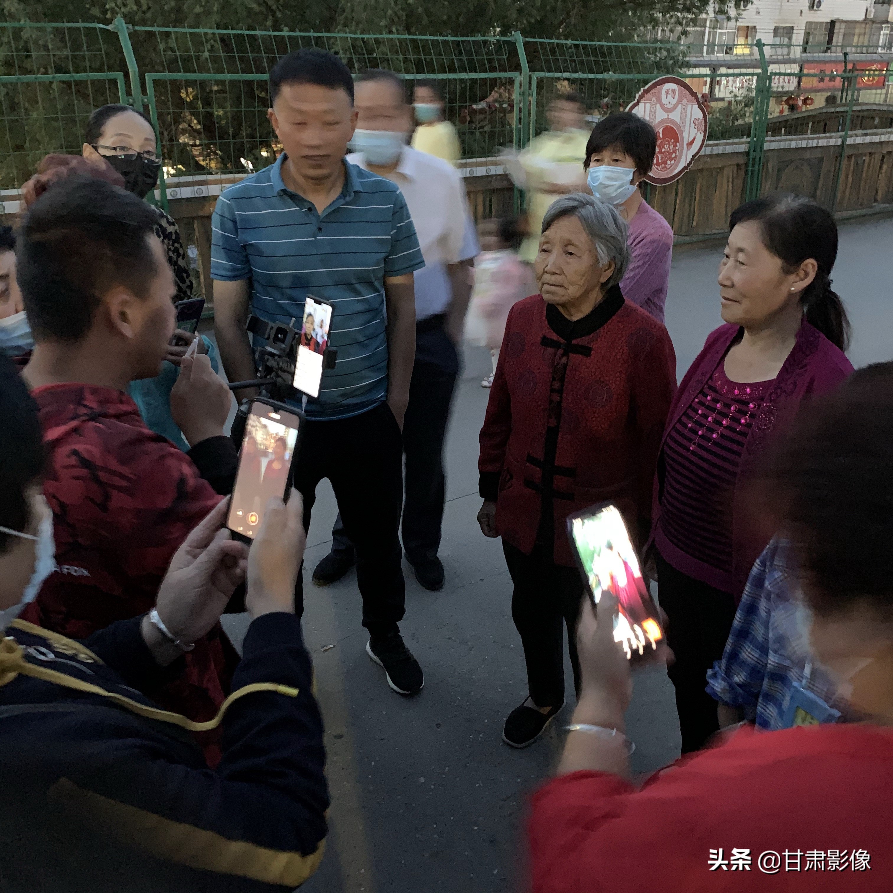 告别2021年的夏天手机摄影,简单手机摄影2020不平凡的一年