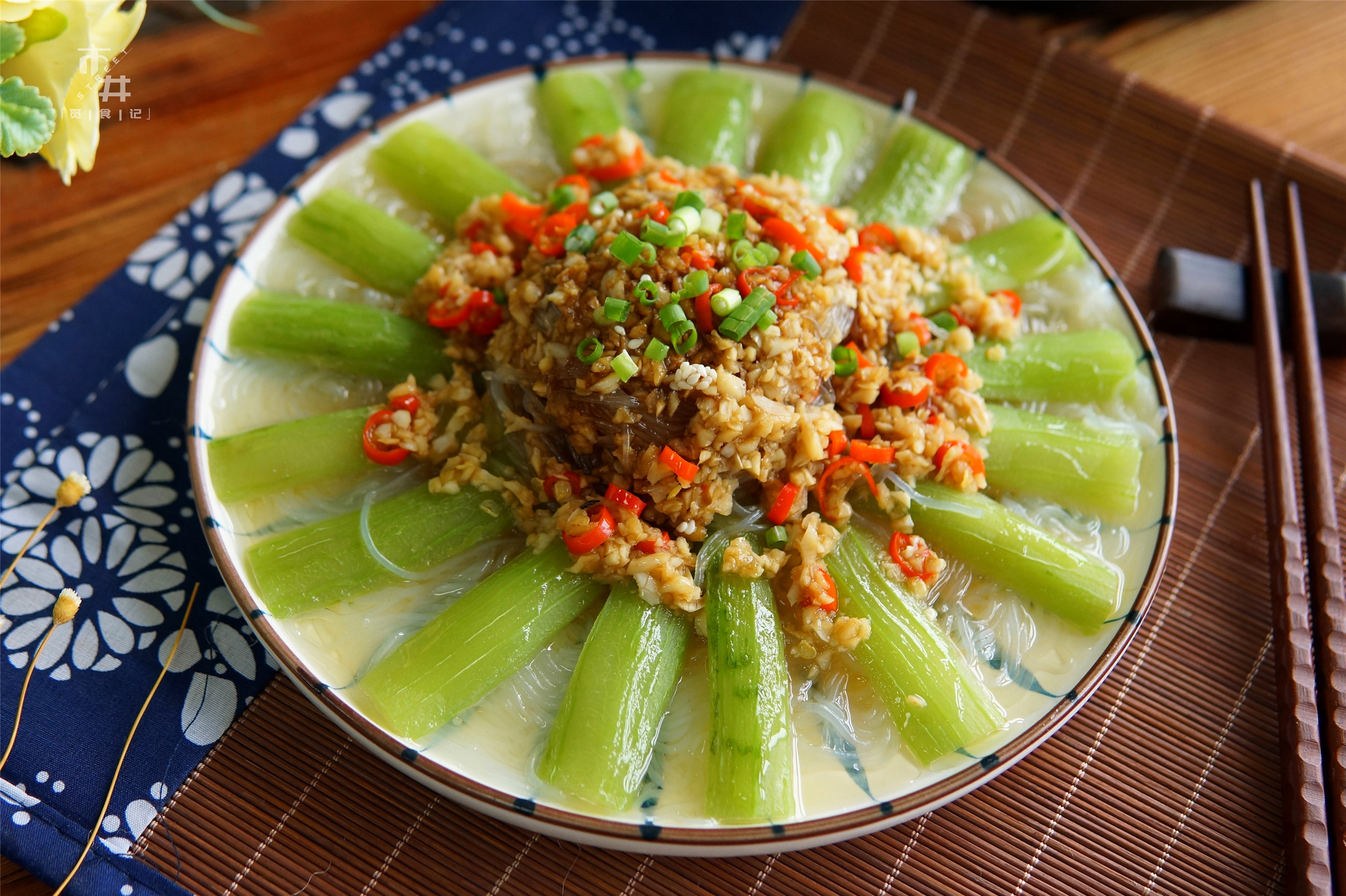 夏天可以蒸着吃的素菜,夏天什么菜适合蒸着吃