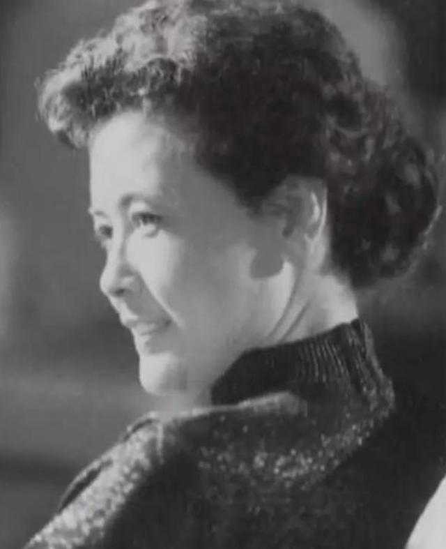 杨雅琴苦菜花图片,杨雅琴悲剧人生