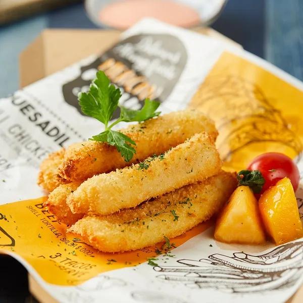 周末带孩子去海洋球里玩,带孩子去海洋球玩儿的地方在哪