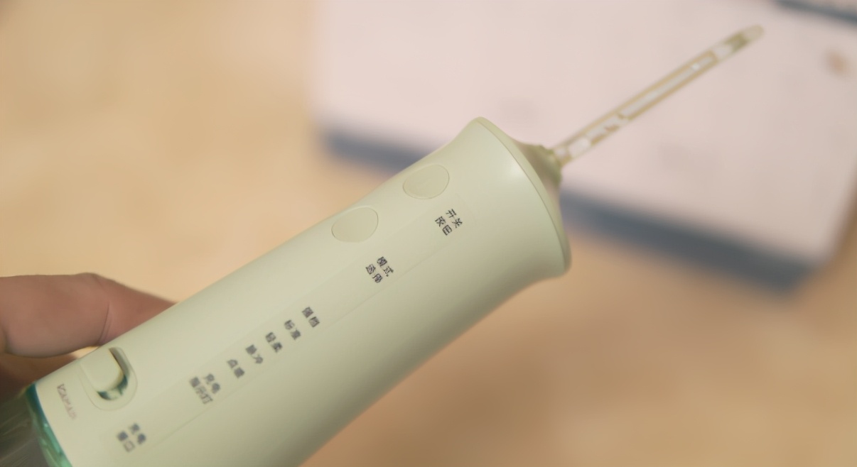 罗曼W10冲牙器拆卸方法,罗曼小宝塔冲牙器