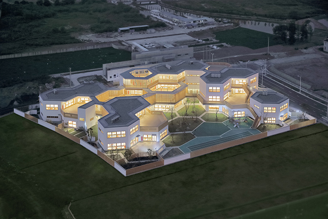 过了三年，再看华东师范大学附属双语幼儿园，仍然没有过时