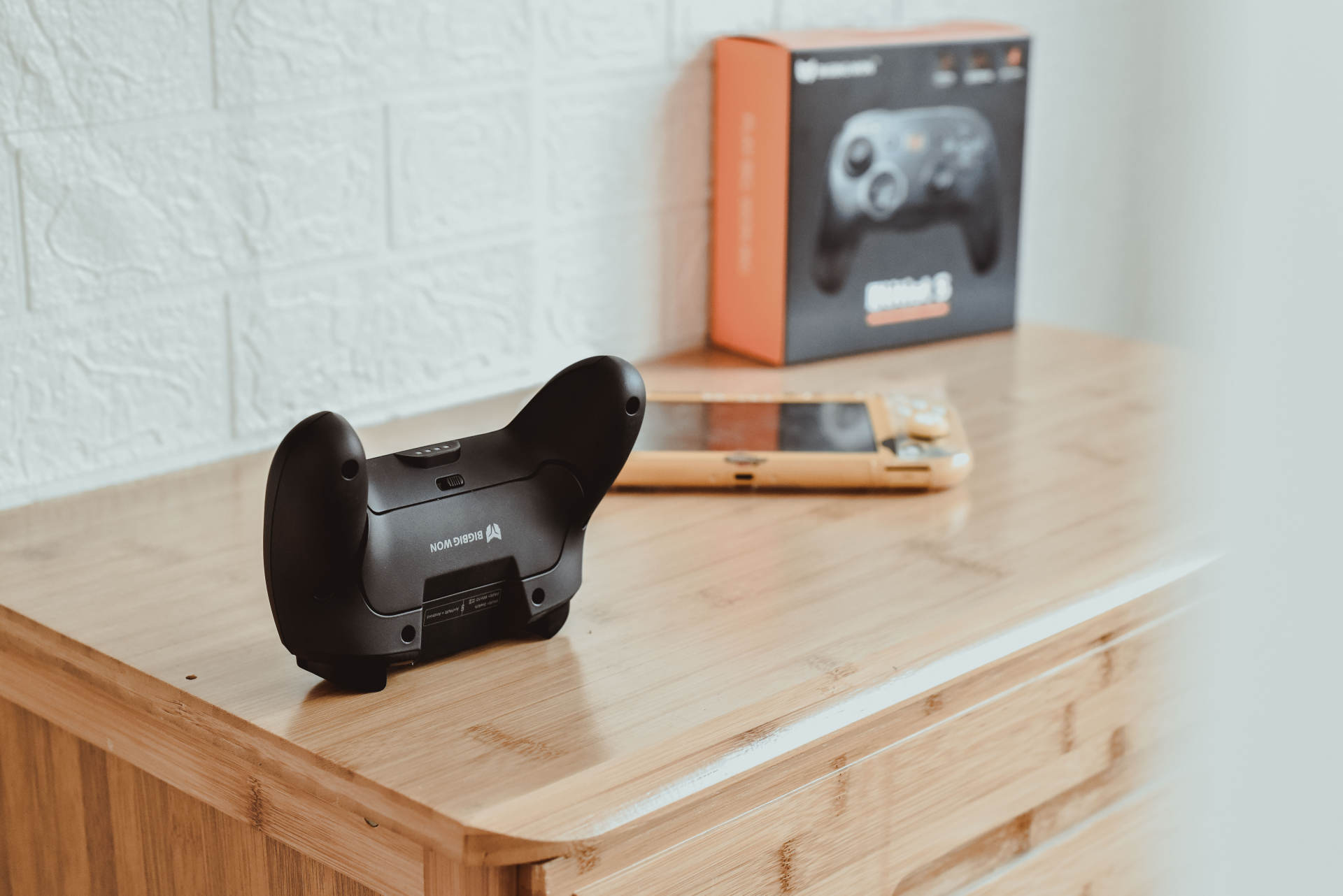 从新手到物理开挂,宏录制+6轴陀螺仪,BIGBIGWON游戏手柄体验