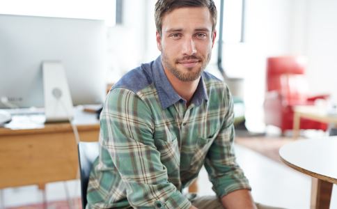 开车久坐腰疼贴什么膏药,开车开的腰疼怎么缓解