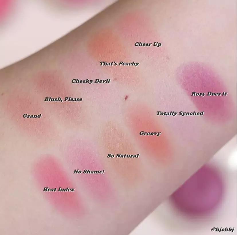 倩碧腮红花瓣腮红,倩碧小雏菊三色腮红