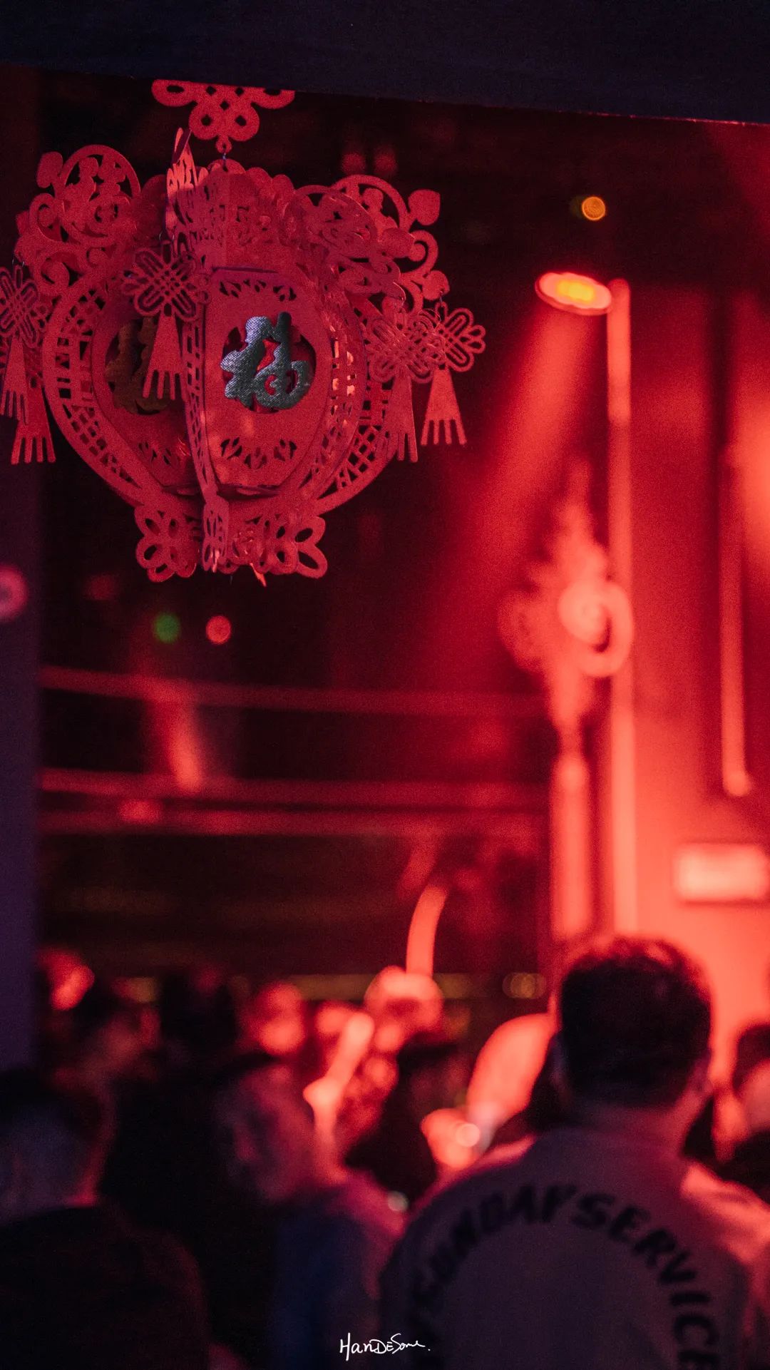 武汉嫂子和男将的秘密狂欢派对,在沿江大道153号